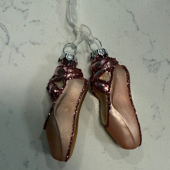 Ballet slippers and ballerina Christmas ornaments - Picture 4 of 6